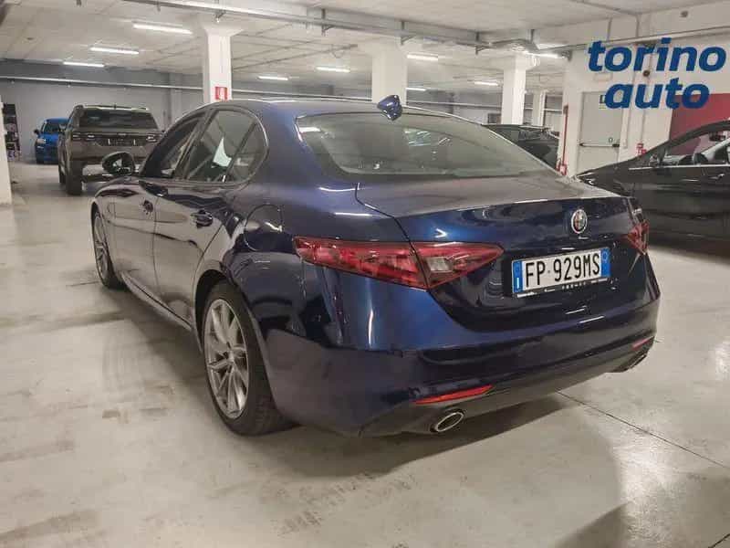 Alfa Romeo Giulia Giulia 2.2 Turbodiesel 180 CV 04/2018-photo-2