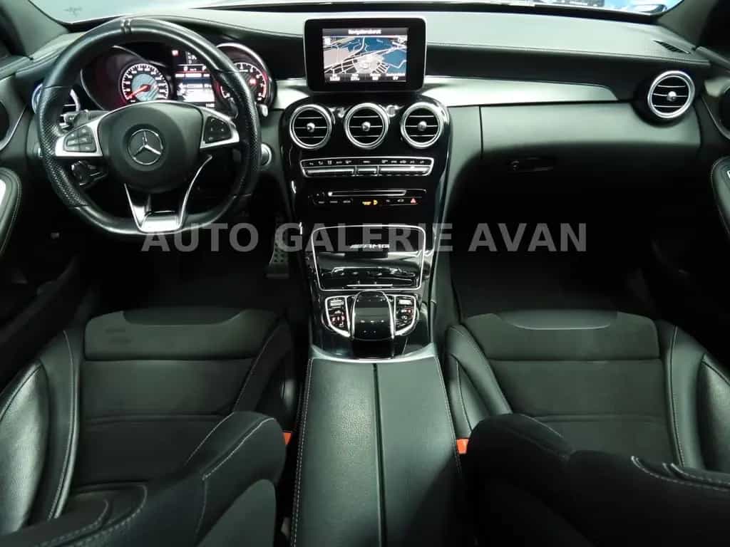 Mercedes-Benz C-Class 63 AMG 12/2017-photo-13