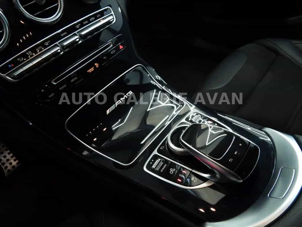 Mercedes-Benz C-Class 63 AMG 12/2017-photo-19