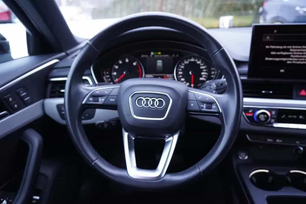 Audi A4 Avant 35 TFSI S line LED Navi ACC Leder DAB 06/2021-photo-17