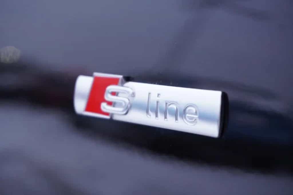 Audi A4 Avant 35 TFSI S line LED Navi ACC Leder DAB 06/2021-photo-19