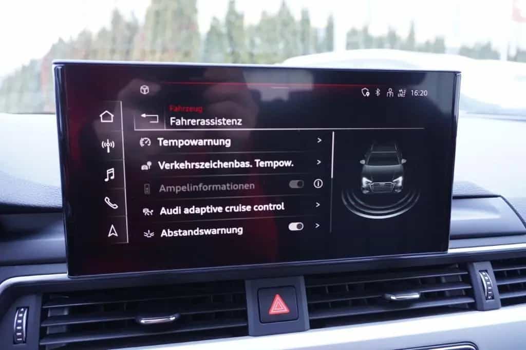 Audi A4 Avant 35 TFSI S line LED Navi ACC Leder DAB 06/2021-photo-24