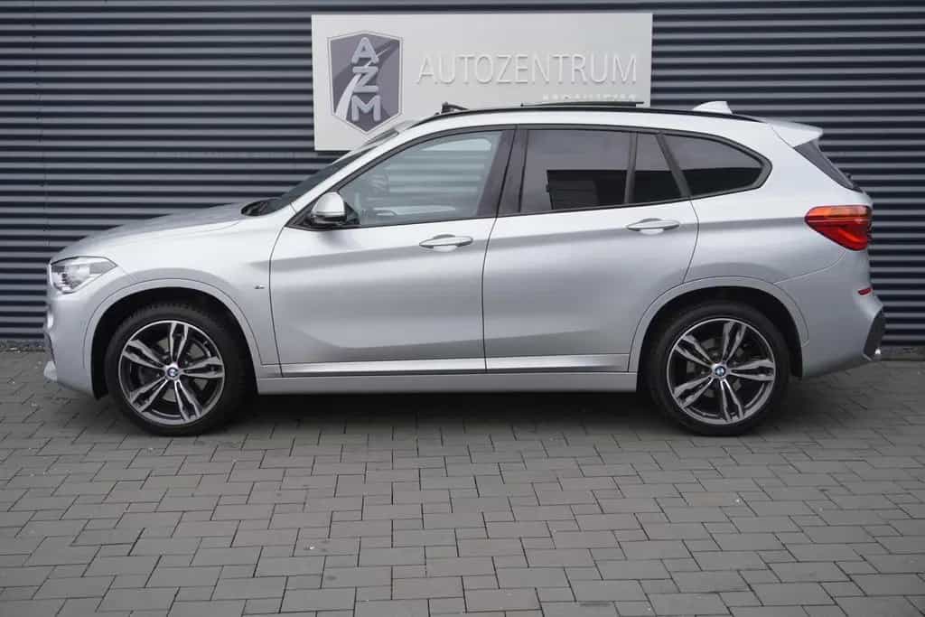 BMW X1 xDrive20i M-SPORTPAKET|HEAD-UP|PANORAMA|LED| 05/2018-photo-3