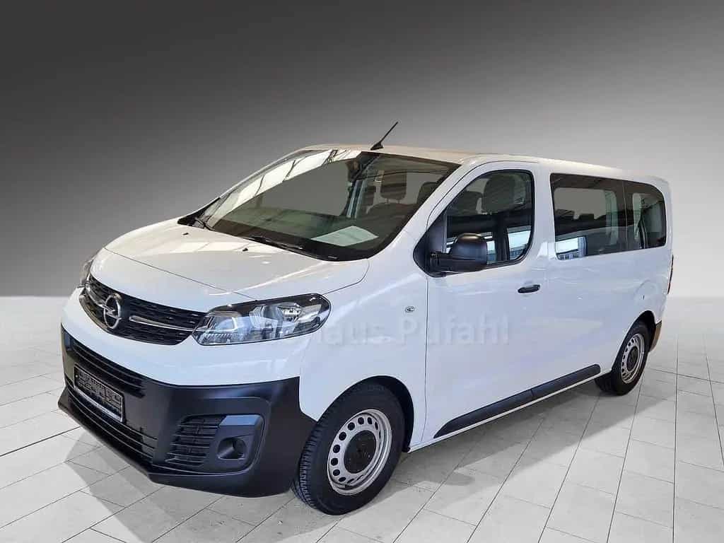 Opel Vivaro Zafira Bus bis 3.000 kg Anhängelast 01/2021-photo-1