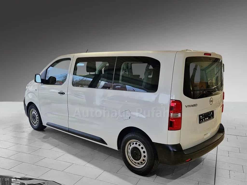 Opel Vivaro Zafira Bus bis 3.000 kg Anhängelast 01/2021-photo-7