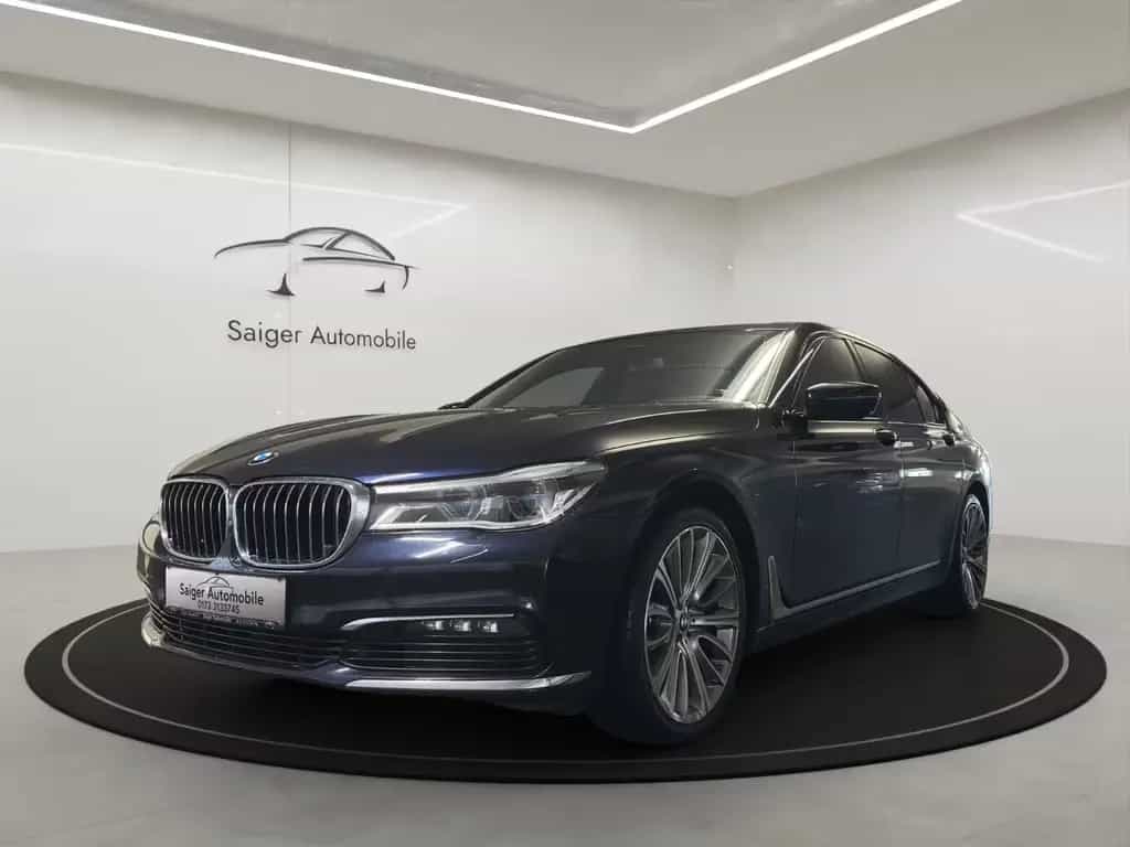 BMW 7 Series 750i Massage Cam Sch Shz Navi 08/2017-photo-0
