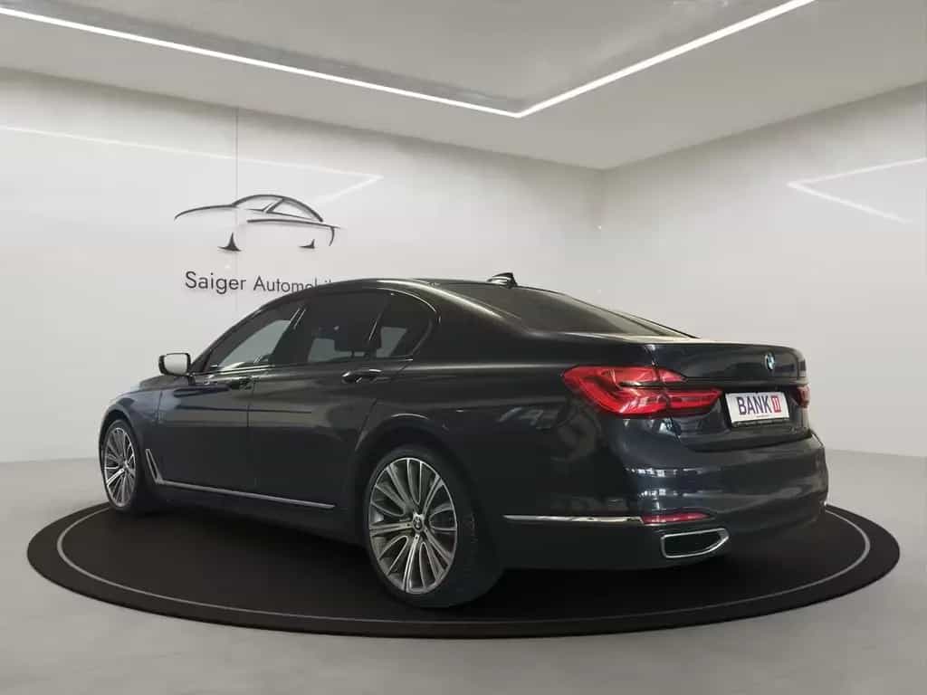 BMW 7 Series 750i Massage Cam Sch Shz Navi 08/2017-photo-6