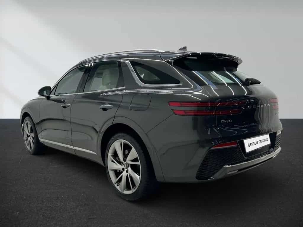 Genesis GV70 Luxury 4WD AD El. Panodach Memory Sitze LED 11/2024-photo-7
