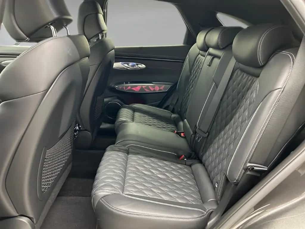 Genesis GV70 Sport 4WD AD El. Panodach Memory Sitze LED 11/2024-photo-12