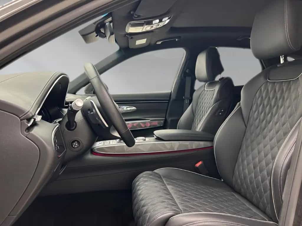 Genesis GV70 Sport 4WD AD El. Panodach Memory Sitze LED 11/2024-photo-9