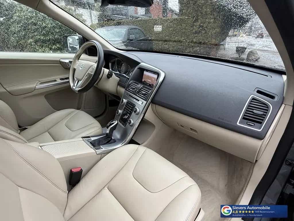 Volvo XC60 T5 Summum AWD Leder Navi Xenon Memory SHZ T 08/2017-photo-19
