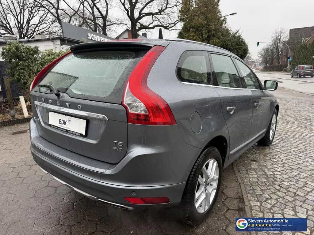 Volvo XC60 T5 Summum AWD Leder Navi Xenon Memory SHZ T 08/2017-photo-4