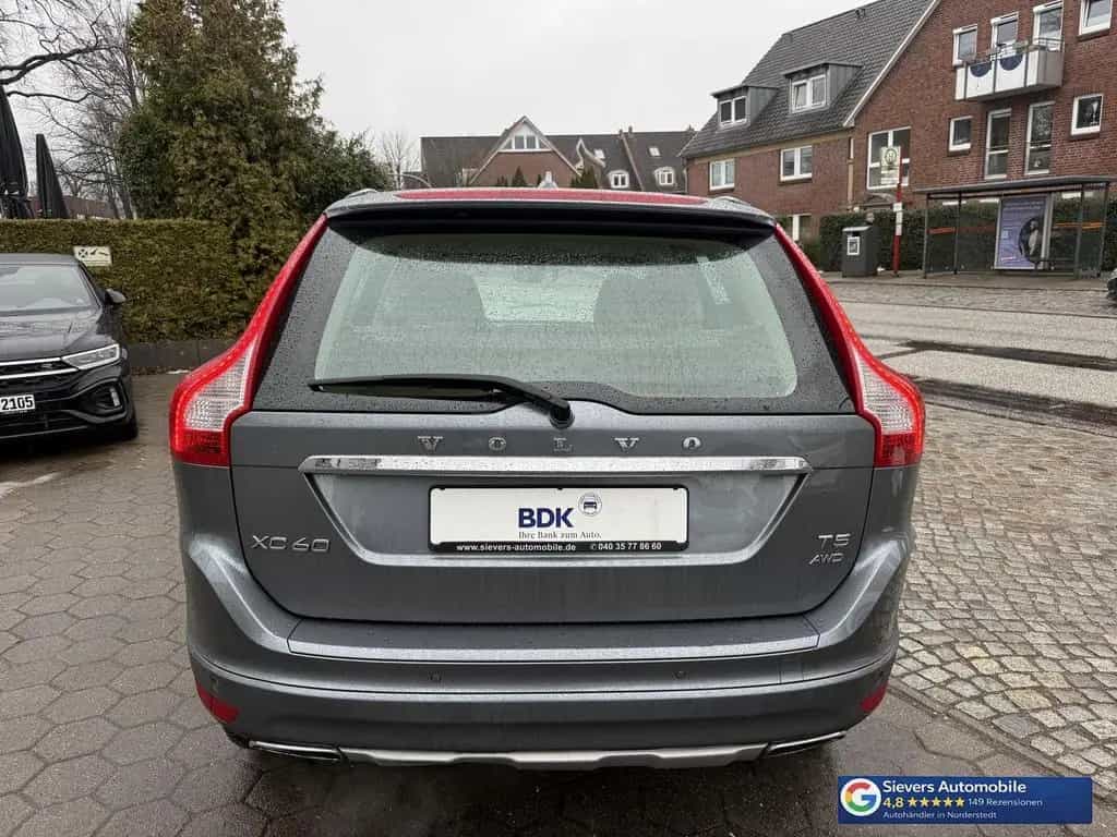 Volvo XC60 T5 Summum AWD Leder Navi Xenon Memory SHZ T 08/2017-photo-6