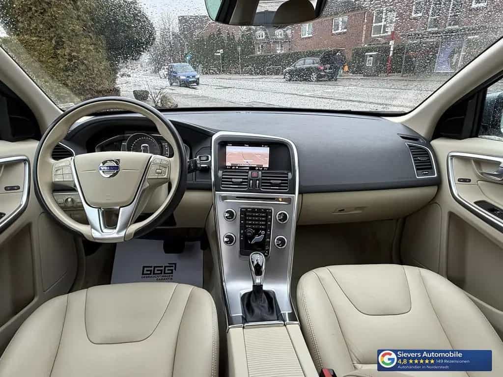 Volvo XC60 T5 Summum AWD Leder Navi Xenon Memory SHZ T 08/2017-photo-9