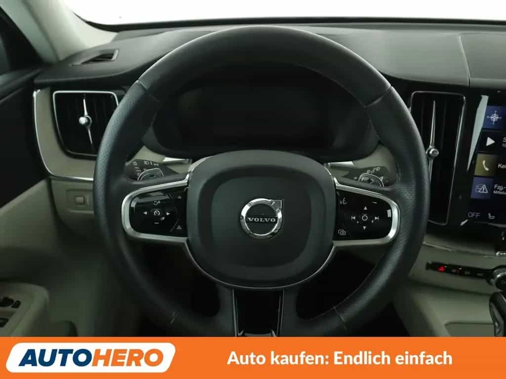 Volvo XC60 2.0 T5 Inscription AWD Aut.*NAVI*HEAD-UP* 11/2017-photo-18