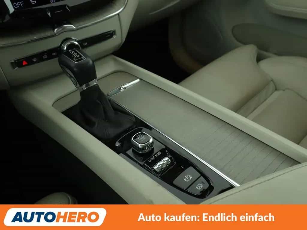 Volvo XC60 2.0 T5 Inscription AWD Aut.*NAVI*HEAD-UP* 11/2017-photo-21