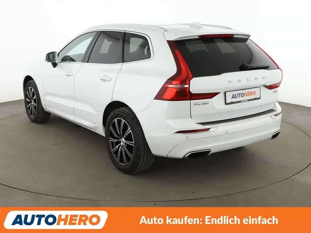 Volvo XC60 2.0 T5 Inscription AWD Aut.*NAVI*HEAD-UP* 11/2017-photo-3