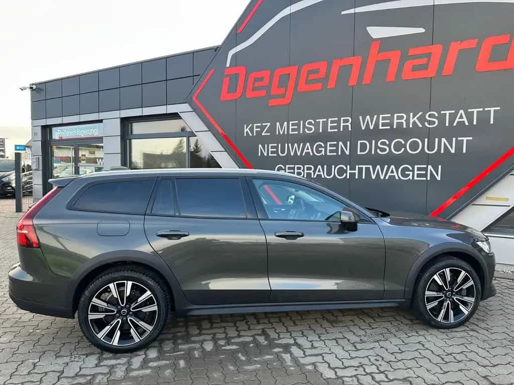 Volvo V60 Cross Country Pro AWD LED NAV KAMERA AHK 12/2020-photo-14