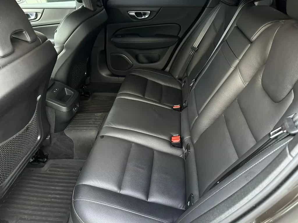 Volvo V60 Cross Country Pro AWD LED NAV KAMERA AHK 12/2020-photo-6