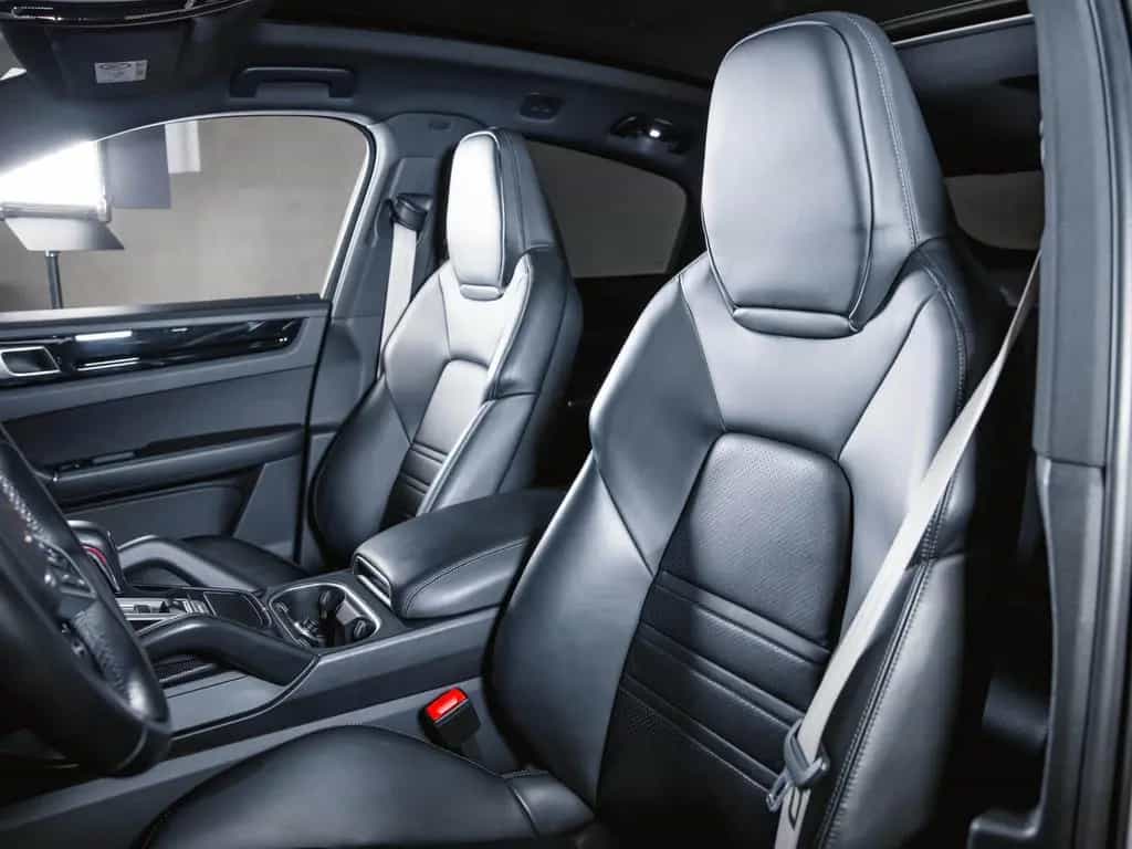Porsche Cayenne S Coupé Sport Design Paket BOSE 01/2022-photo-14