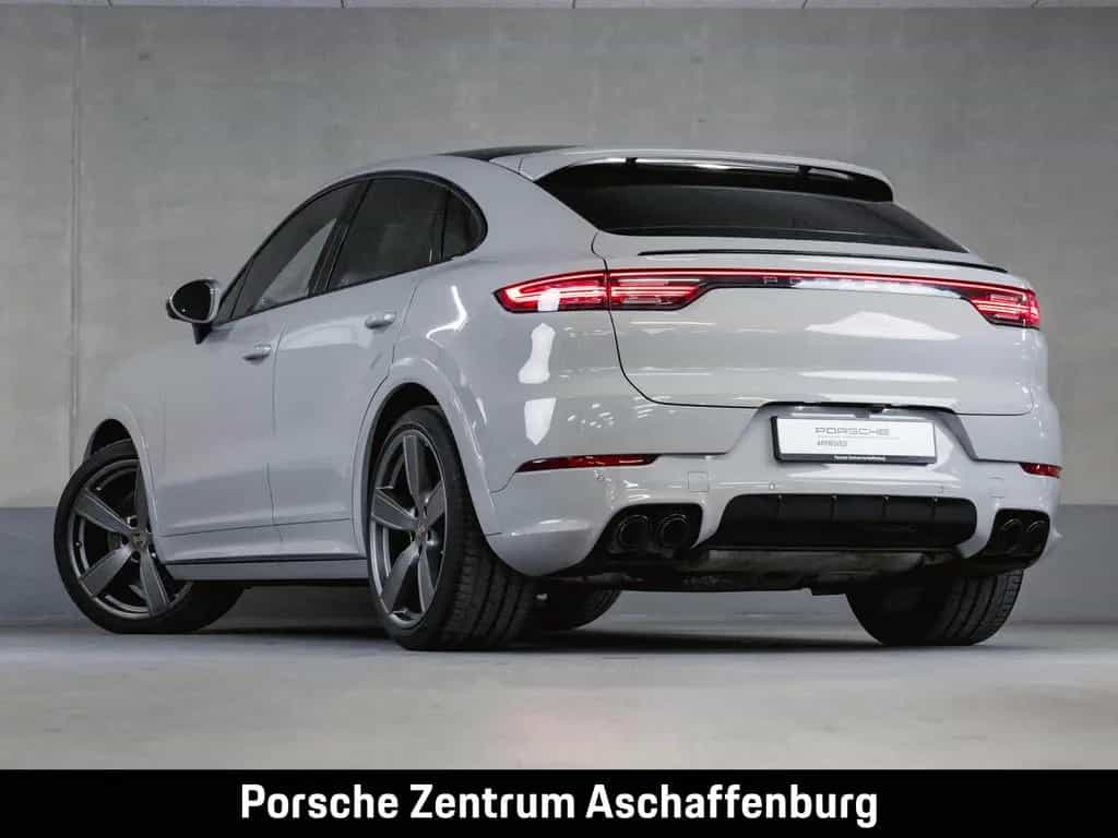 Porsche Cayenne S Coupé Sport Design Paket BOSE 01/2022-photo-2