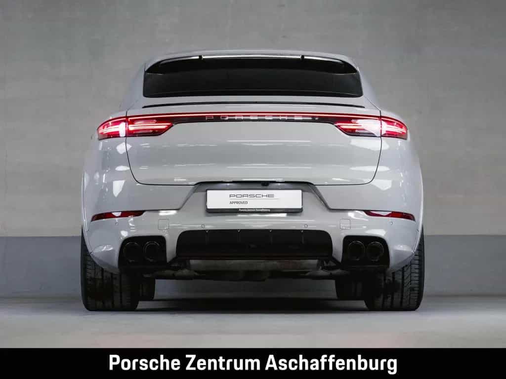 Porsche Cayenne S Coupé Sport Design Paket BOSE 01/2022-photo-4