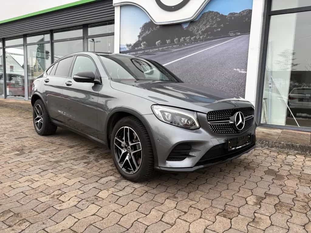 Mercedes-Benz GLC-Class 300 Coupe 4Matic AMG AHK RFK SHZ Night uvm 10/2018-photo-1