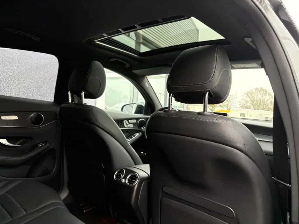 Mercedes-Benz GLC-Class 300 Coupe 4Matic AMG AHK RFK SHZ Night uvm 10/2018-photo-11