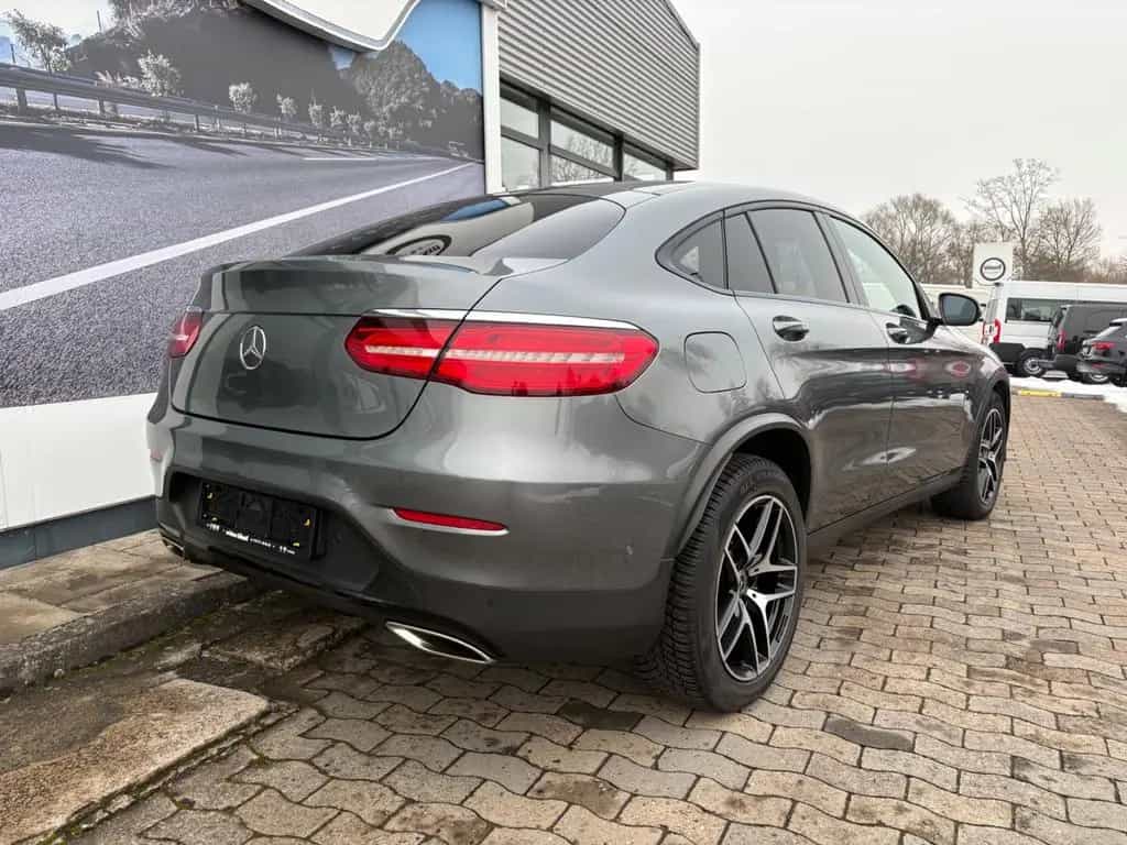 Mercedes-Benz GLC-Class 300 Coupe 4Matic AMG AHK RFK SHZ Night uvm 10/2018-photo-2