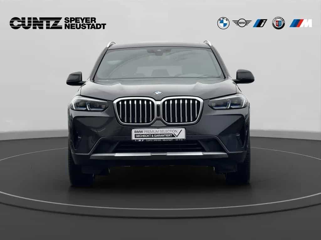 BMW X3 xDrive20d Laserlicht Parking+DrivingAssist. H 06/2022-photo-1
