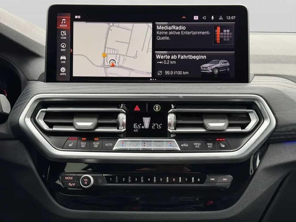 BMW X3 xDrive20d Laserlicht Parking+DrivingAssist. H 06/2022-photo-26
