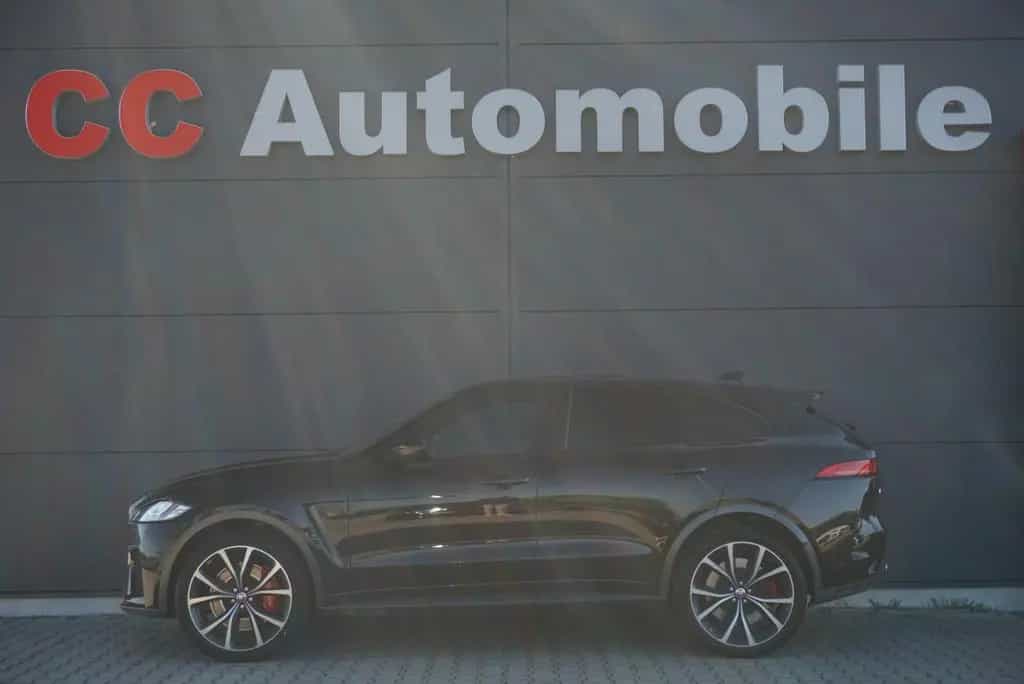 Jaguar F-Pace SVR AWD+Panorama+22Zoll+HUD+Assistenz+LED 08/2019-photo-0