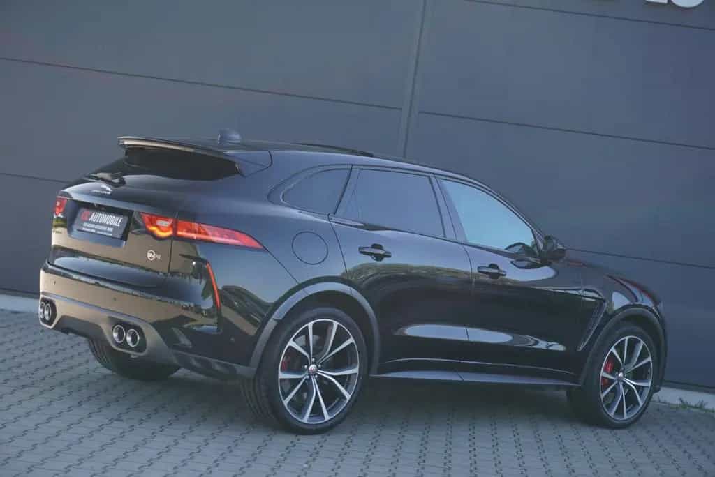 Jaguar F-Pace SVR AWD+Panorama+22Zoll+HUD+Assistenz+LED 08/2019-photo-6
