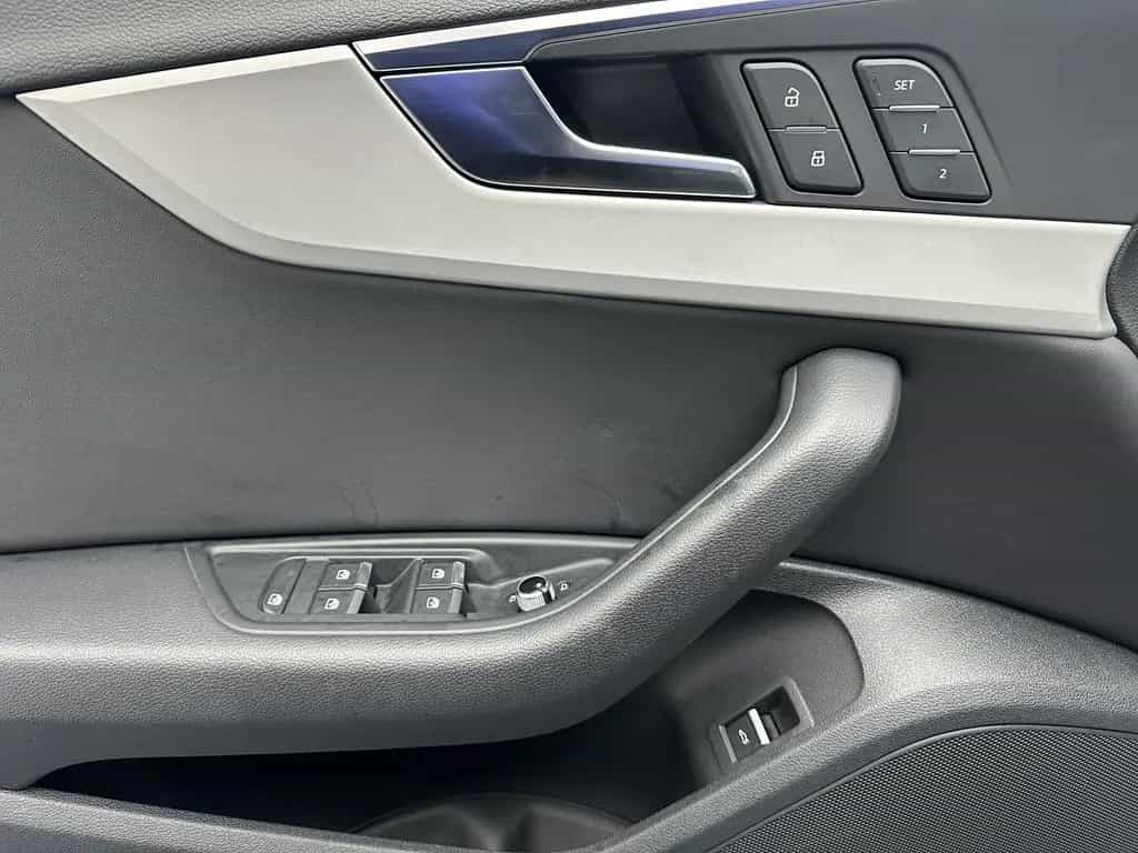 Audi A4 40 TDI quattro "1 HAND-NAVI-CAM-LEDER-SITZH" 10/2022-photo-18