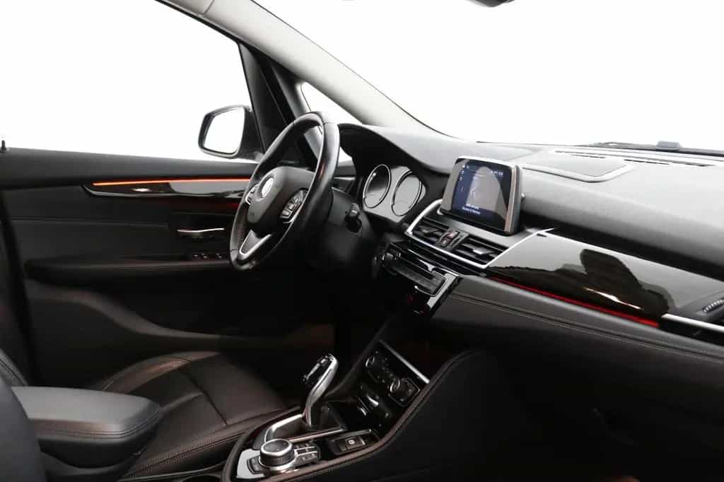 BMW 2 Series 220i Gran Tourer Luxury Line*LED*Pano*AHK*Kamera 07/2018-photo-8
