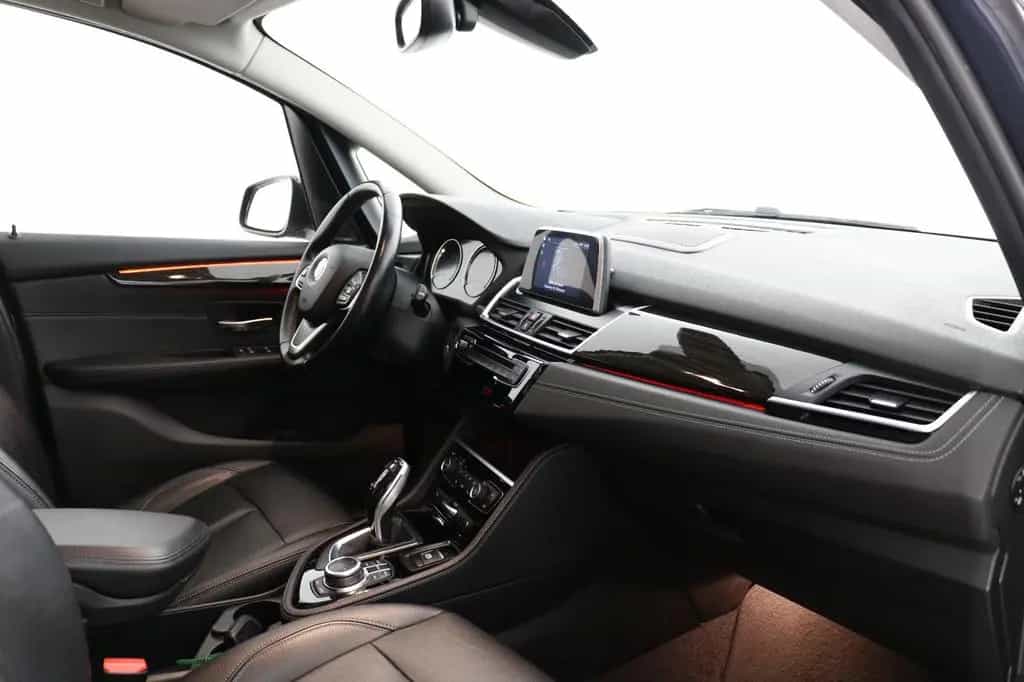 BMW 2 Series 220i Gran Tourer Luxury Line*LED*Pano*AHK*Kamera 07/2018-photo-12