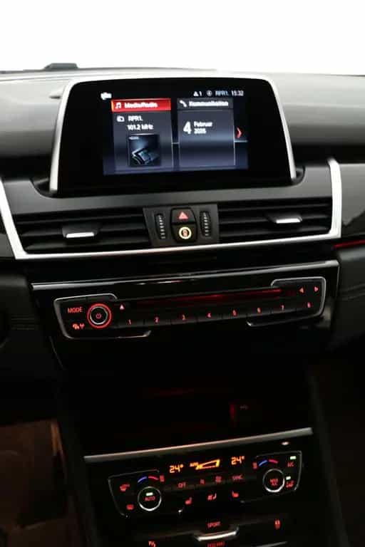 BMW 2 Series 220i Gran Tourer Luxury Line*LED*Pano*AHK*Kamera 07/2018-photo-18