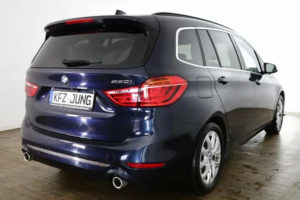 BMW 2 Series 220i Gran Tourer Luxury Line*LED*Pano*AHK*Kamera 07/2018-photo-6