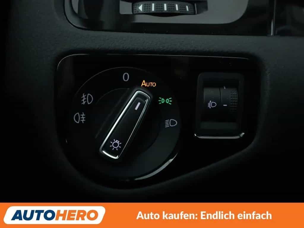 Volkswagen 1.4 TSI Allstar BlueMotion Tech Aut. *ACC*PDC* 02/2017-photo-25