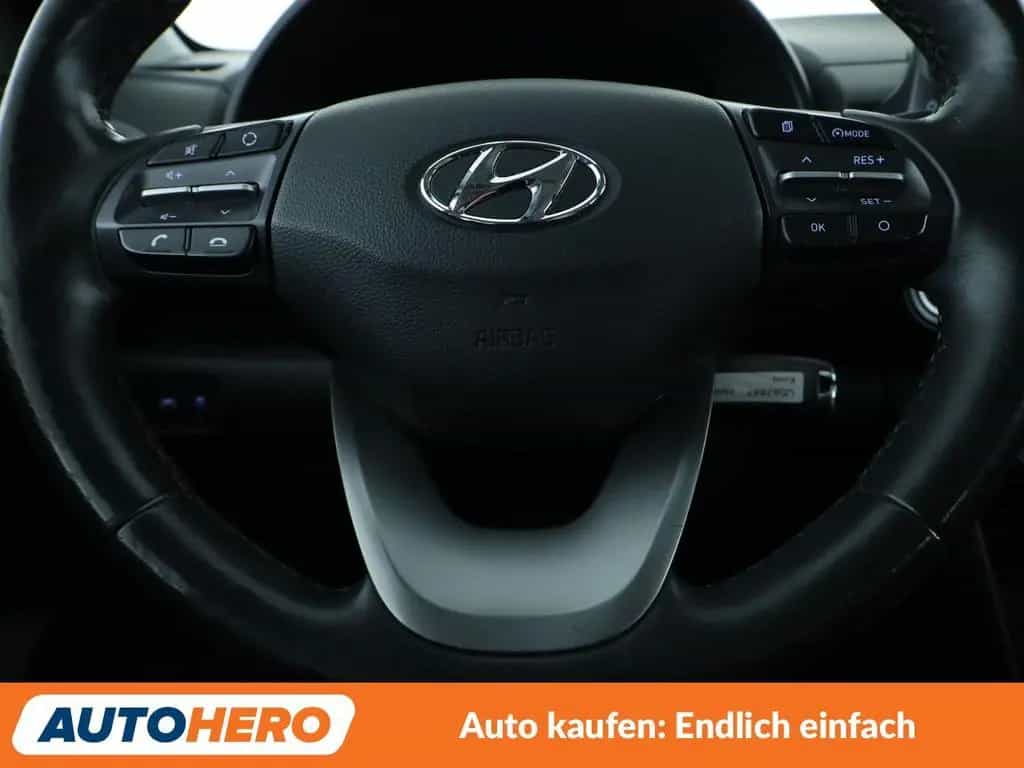 Hyundai Kona 1.0 TGDI Life 2WD*TEMPO*PDC*SHZ*KLIMA* 12/2017-photo-17