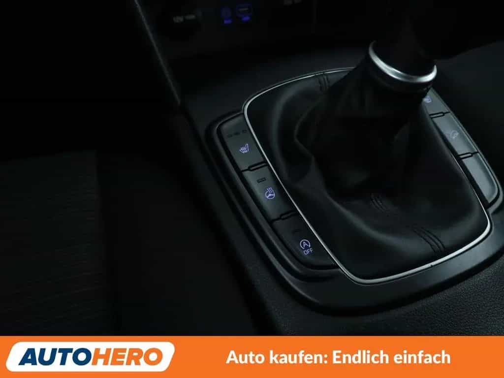 Hyundai Kona 1.0 TGDI Life 2WD*TEMPO*PDC*SHZ*KLIMA* 12/2017-photo-24