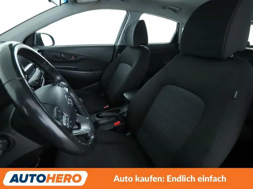 Hyundai Kona 1.0 TGDI Life 2WD*TEMPO*PDC*SHZ*KLIMA* 12/2017-photo-8