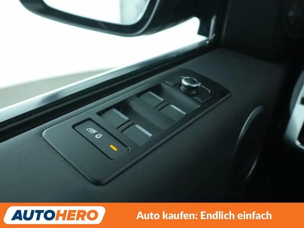 Land Rover Discovery 5 3.0 Td6 HSE Aut.*NAVI*TEMPO*CAM*PDC* 06/2017-photo-25
