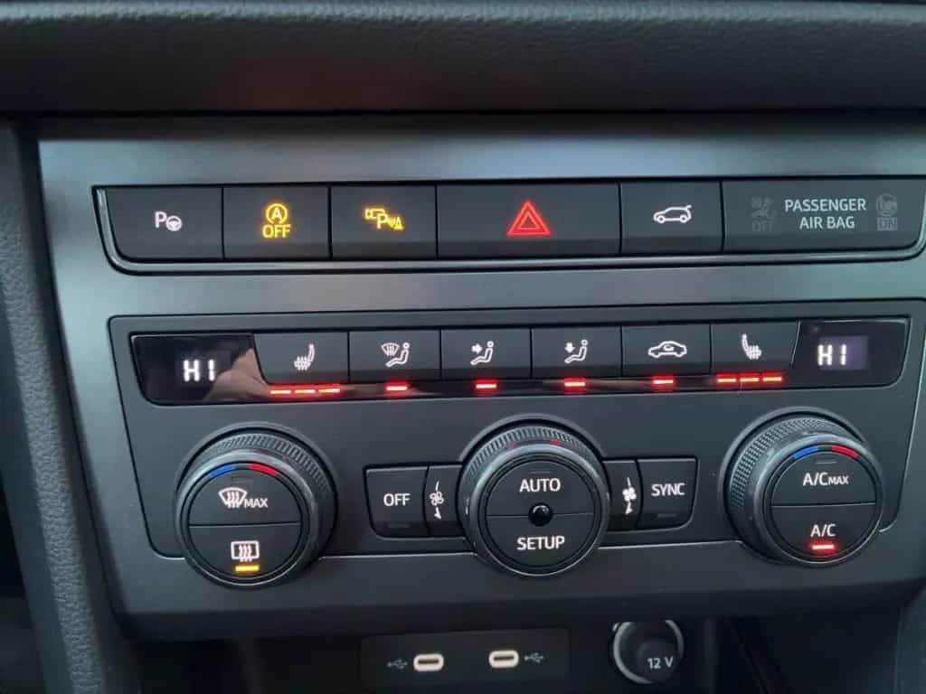 Cupra Ateca 4Drive VZ 2.0 TSI DSG Parklenka. ACC Pano 11/2023-photo-14