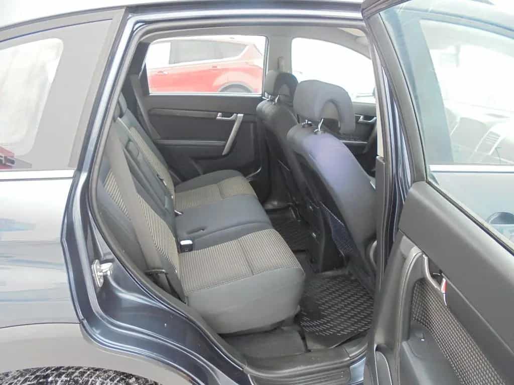 Chevrolet Captiva 2.4 LS 2WD 12/2009-photo-17