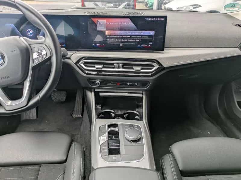 BMW 3 Series 320d Touring Teilleder. Driv.Ass. 01/2023-photo-9