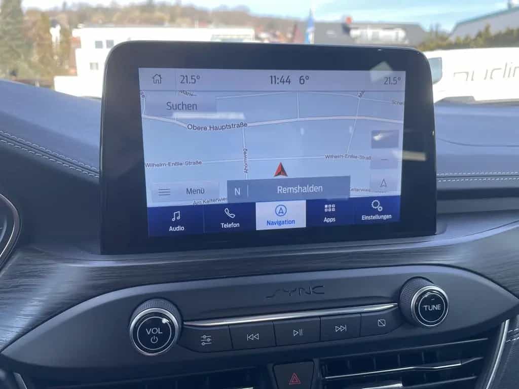 Ford Focus 1.5 EcoBoost Vignale AHK/ACC/BLIS/RFK/LED 01/2019-photo-18