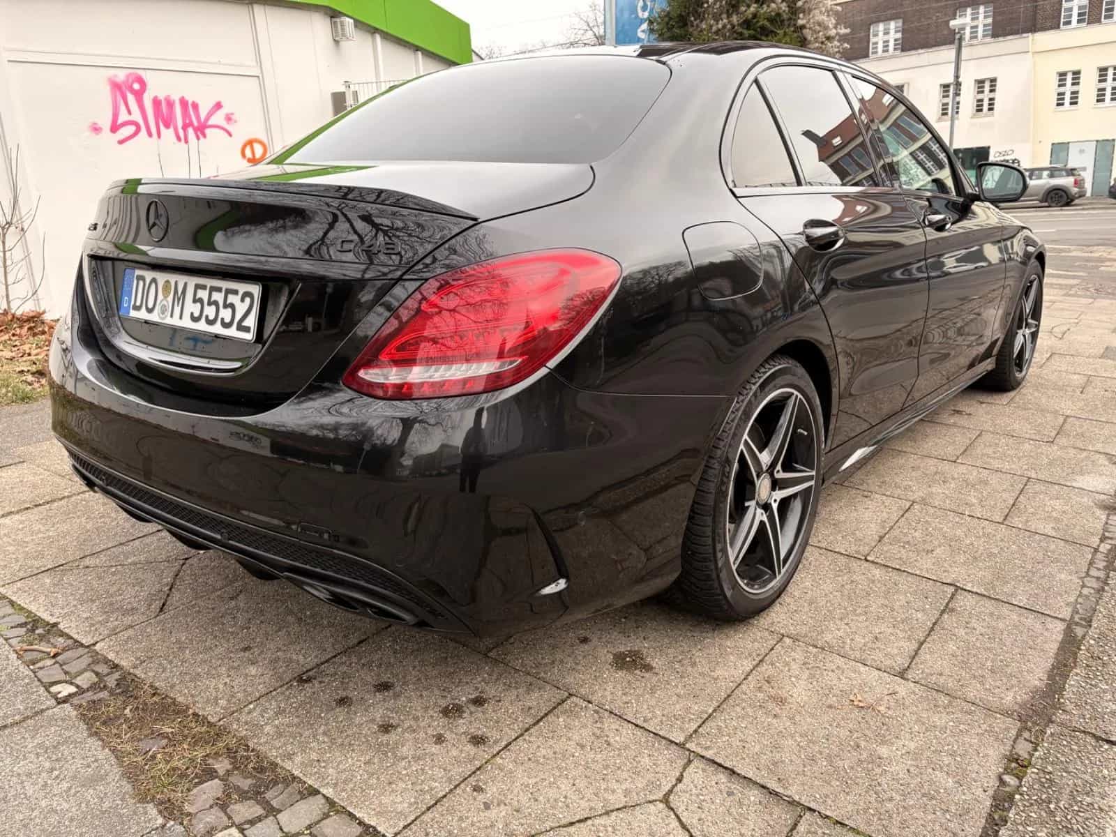 Mercedes-Benz C-Class 06/2017-photo-3