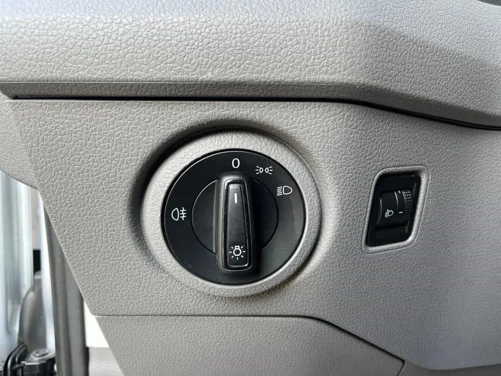 MAN TGE 3.140 AUTOMATIK KLIMA MASSAGE PDC 06/2020-photo-29