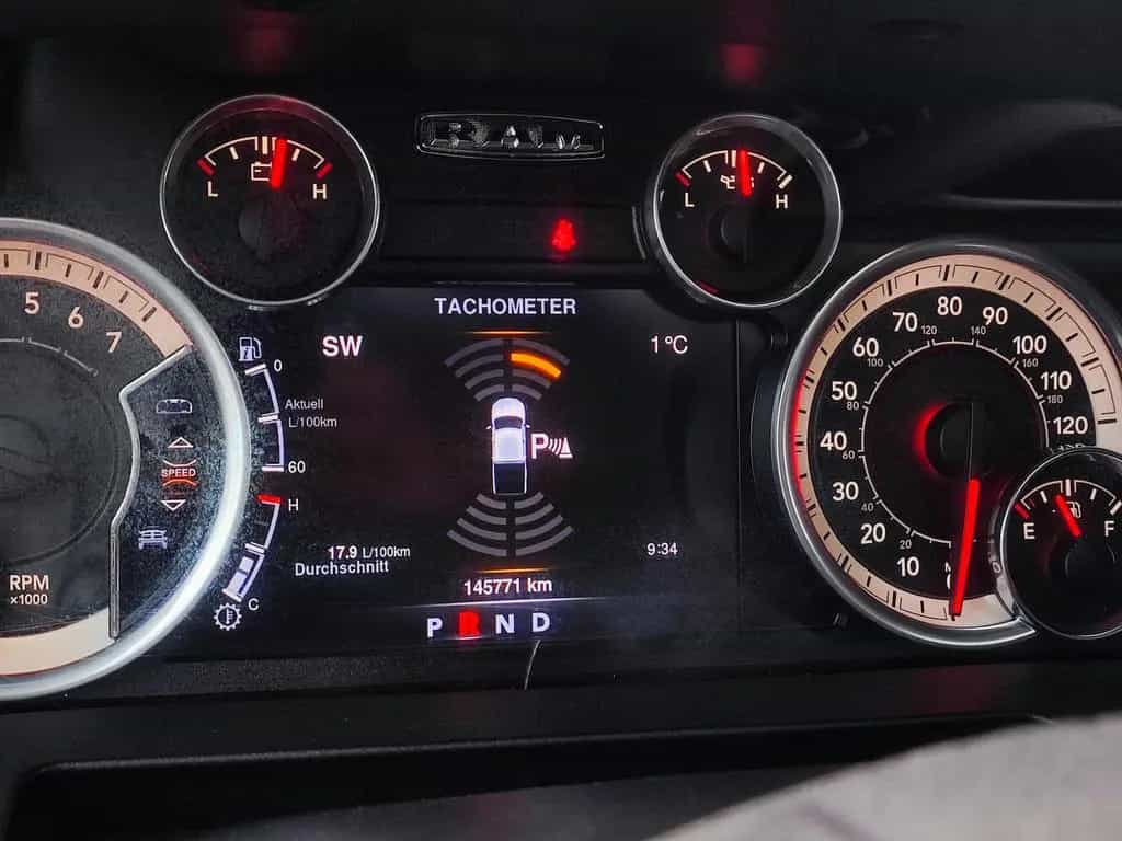 Dodge RAM 1500 Lone Star Crew Cab 4X2|LPG-BRC|NAVI|AHK 05/2016-photo-20